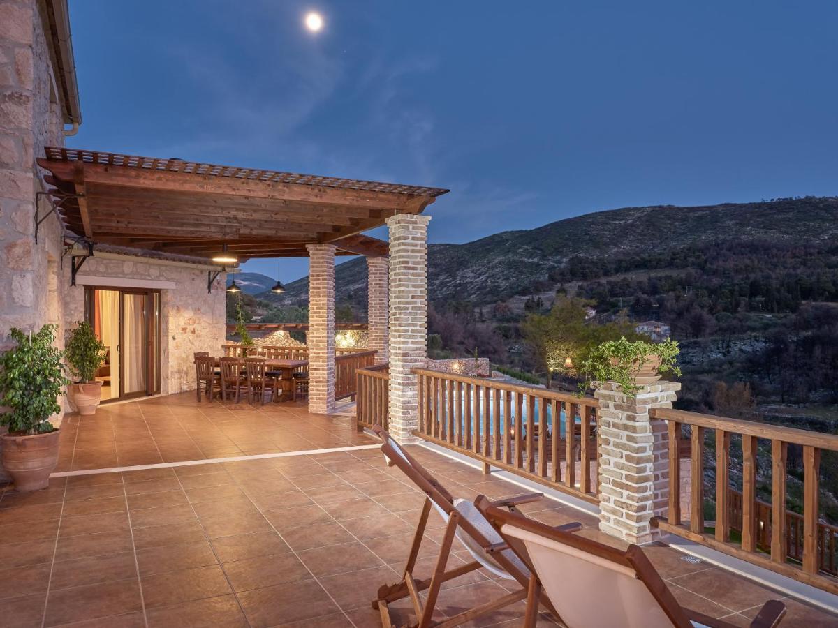 Villa Meralia Anafonítria Exteriör bild